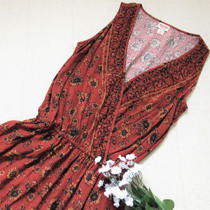 NWOT • Soft Bohemian Sunflower V-Neck Romper •